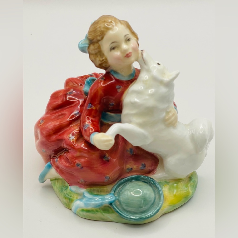 Royal Doulton Hand Painted Porcelain Figurine 1955 "Home Again" HN2167,